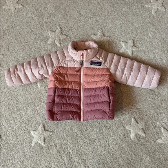 Patagonia Baby Down Sweater Jacket 3-6 M LIKE NEW - Picture 1 of 3